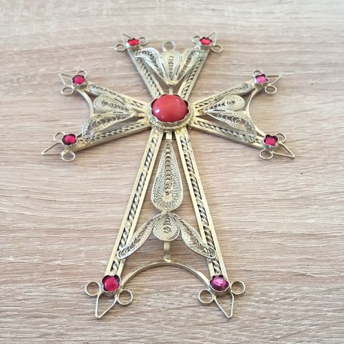 Filigrane de la sainte croix arménienne, croix arménienne