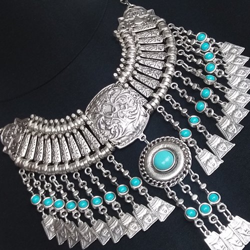 Anahit collier argenté turquoise tombant, collier arménien