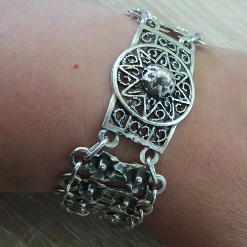 Bracelet arménien à maillon fleur étoilée – élégance ethnique en argent