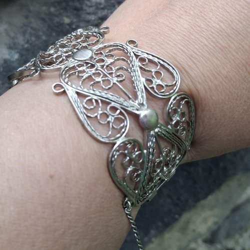 Bracelet manchette fermée arménien en filigrane
