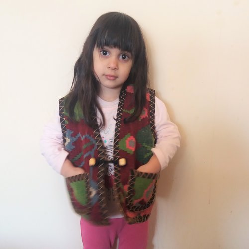 Gilet arménien enfant de broderie à la main, gilet de tapis, costume traditionnel