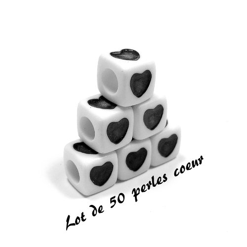 50 perles cube symbole coeur noir 7mm
