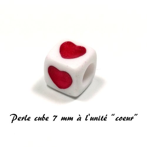 1 perle cube symbole coeur rouge 7mm