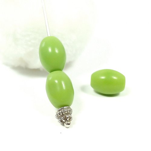 20 perles en verre olive 10mm vert pistache /