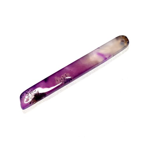 Pendentif baton en agate violet 74 mm