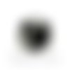 Perle symbole "  coeur  " cube acrylique noir 6 mm