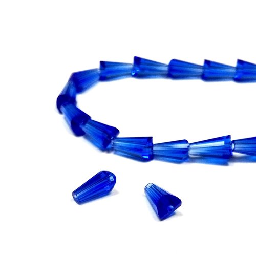 20 perles mini gouttes cones en verre 6 mm x 3 mm bleu