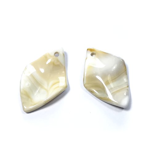 Perles pendentifs feuille pétale acrylique beige 29 mm x 18 mm (x10)