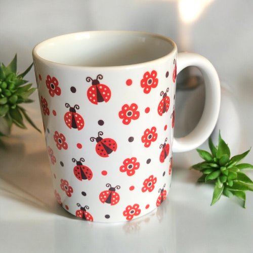 Mug fleurs et coccinelles - rouge