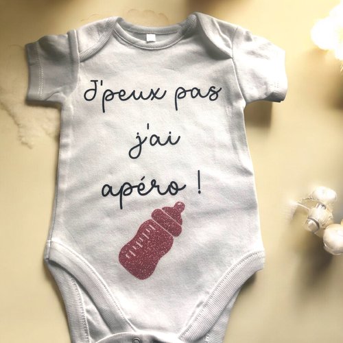 Body bébé avec message: "j'peux pas, j'ai apéro"