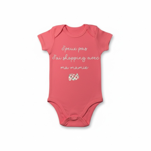 Body bébé avec message: "j'peux pas j'ai shopping avec ma mamie" - rose corail
