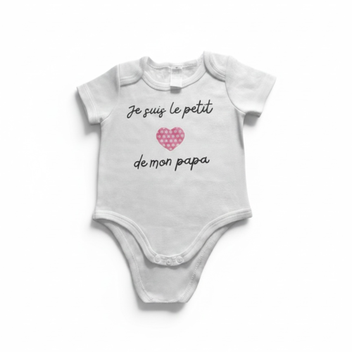 Body bébé avec message: "je suis le petit coeur de mon papa" - blanc
