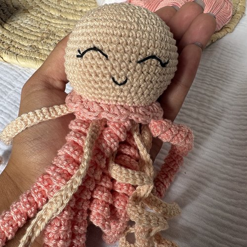 Pieuvre nude rose 16-18cm