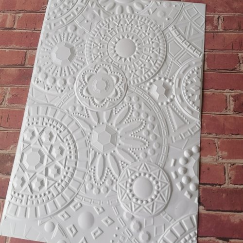 Fond embossé 3d rouages/mandalas