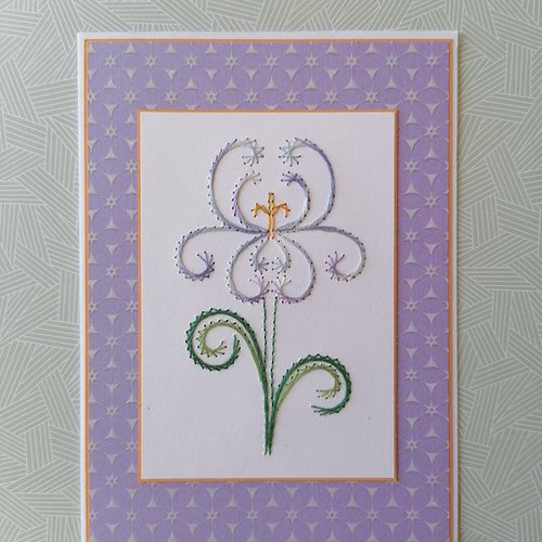 Carte brodée main, iris