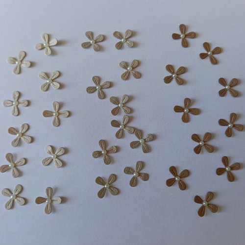 Embellissements scrapbooking fleurs 4 pétales