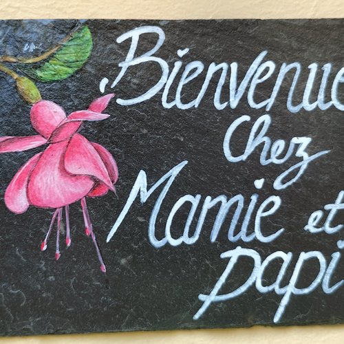 Bienvenue chez papi et mamie fushia