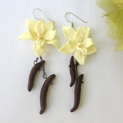 Boucles d oreilles vanille