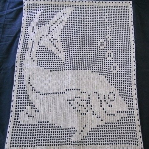 Napperon au crochet en coton , poisson saumon en coton blanc. fait main.