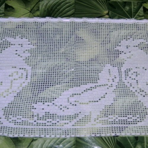 Rideau brise-vue coqs et poule . napperon centre de table déco textile fêtes de pâques