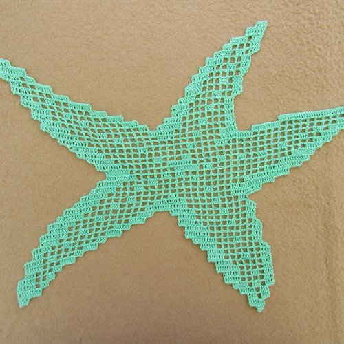 Napperon etoile de mer . décoration textile patch pour customiser.  linge de table au crochet en coton.