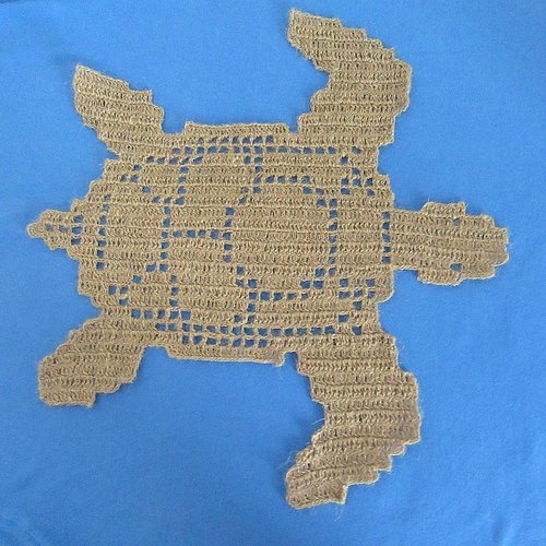 Napperon tortue marine ficelle de jute crochet fait main.