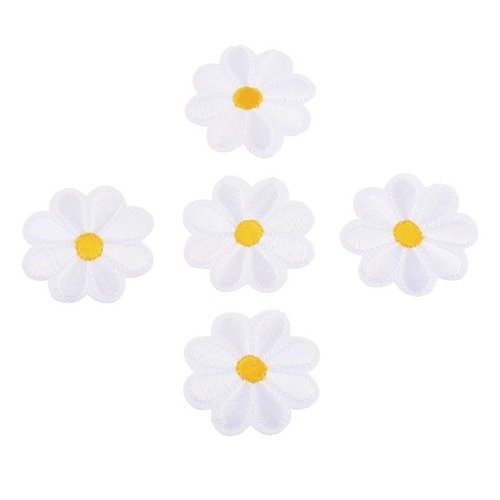 X 5 appliques-écusson-patch thermocollant brodé fleur blanche 3,7 cm