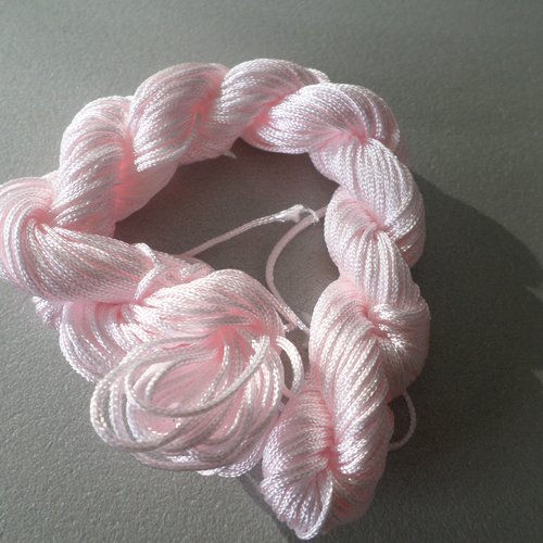27 mètres de fil shamballa rose pale nylon macramé cordon tressé d' 1 mm