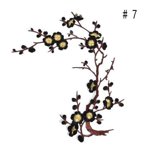 X 1 applique écusson/patch thermocollant brodé fleur de cerisier ton noir/doré 40 x 14 cm(7)