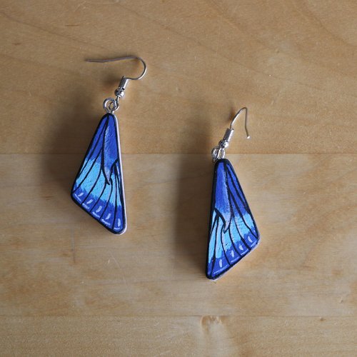 Boucles d'oreilles en bois les ailes de la libération