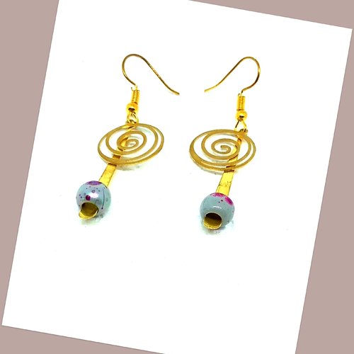 Boucles d'oreilles bohème spirale et goutte couleur or en laiton | style vintage | cadeau bijou pas cher