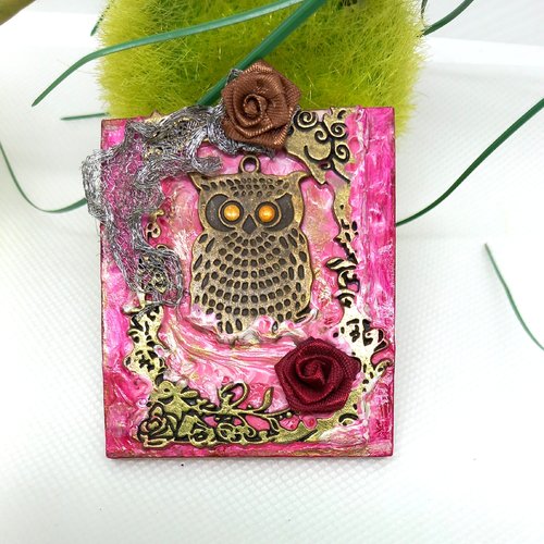 Broche chouette style vintage en métal bronze