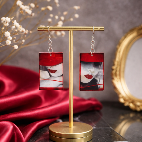 Boucles d'oreilles artisanales graphiques rouge noir blanc - portrait femme moderne - style moderne - bijoux artistiques, idée cadeau