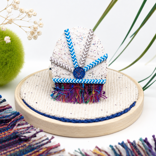 Broche textile originale bleu et blanc - cadeau broche originale moderne - accessoire création