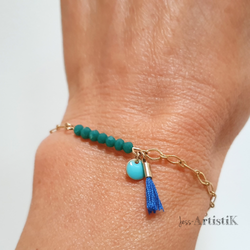 Bracelet fin femme chaine dorée perles bleu vert mini pompon
