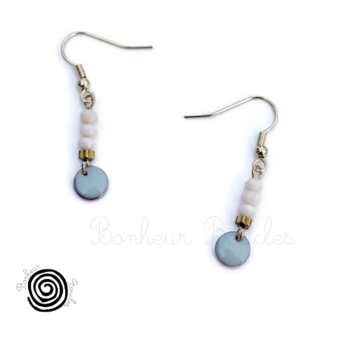 Boucles d’oreilles pendantes romantiques violet pastel ivoire