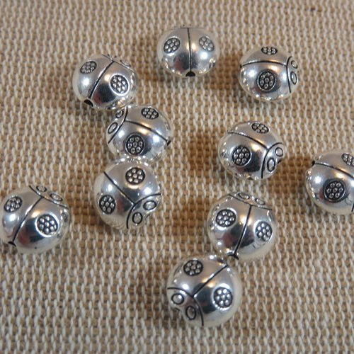 Perles coccinelle métal couleur argenté 9mm - lot de 10