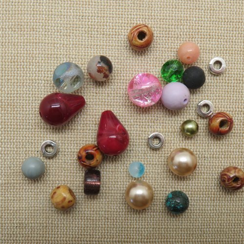 Perles verre bois métal diverses forme et diamètre - lot de 25