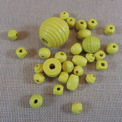 Perles en bois jaune diverses forme - lot de 30