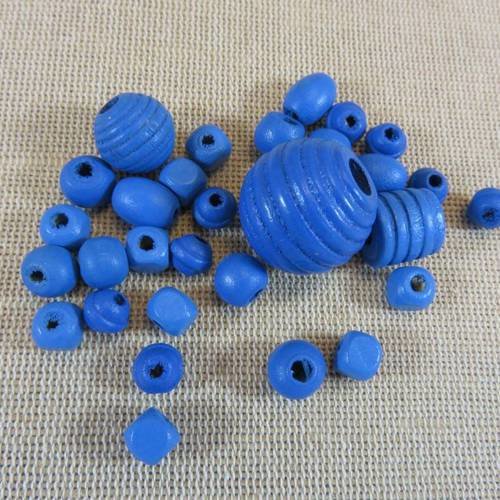 Perles en bois bleu diverses forme - lot de 30