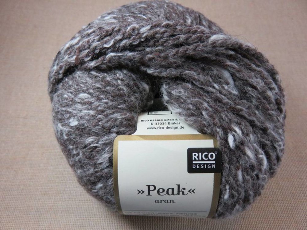 Pelote fil à tricoter peak aran rico design marron 30% laine vierge - Un  grand marché