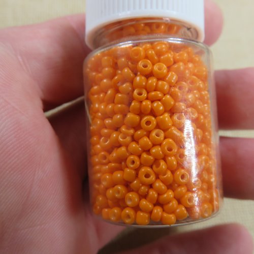 Perles de rocaille 2mm orange - ensemble de 200 perles environ