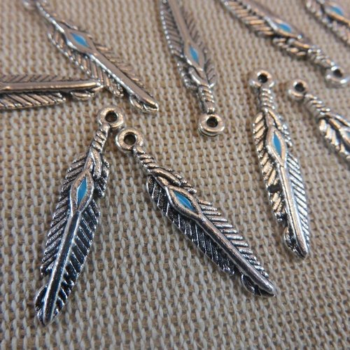 Pendentifs plume métal argenté émaillé bleu 28x5mm - lot de 4