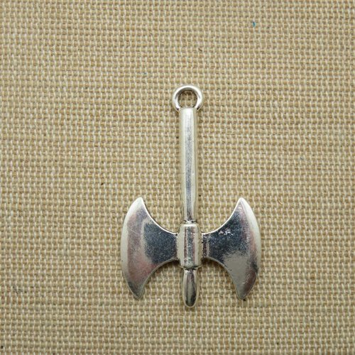 Pendentif hache argenté guerrier viking en métal 40mm
