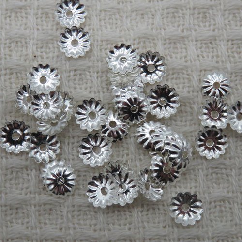 Coupelles fleur argenté 6mm calottes apprêt pour bijoux - lot de 50