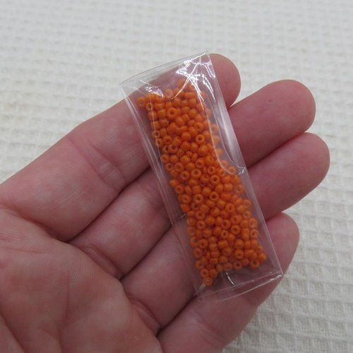 Perles de rocaille 2mm orange - ensemble de 200 perles environ