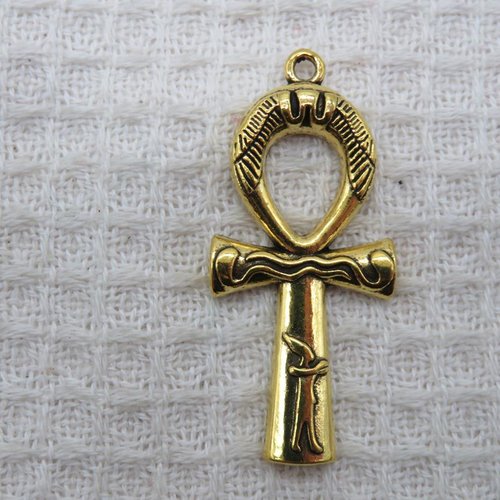Pendentif croix ankh gravé hiéroglyphe 43mm doré