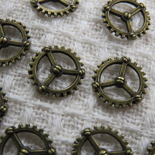 Breloques steampunk mécanisme bronze 12mm pendentif engrenage - lot de 10