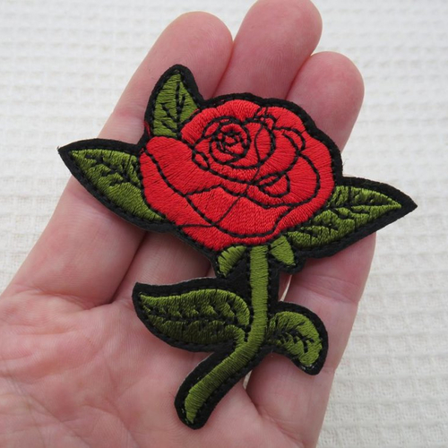 Ecusson fleur rose rouge thermocollant - patch appliqué brodé rose rouge