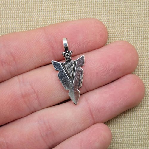 Pendentif pointe de flèche 30mm - breloque pour bijoux homme punk